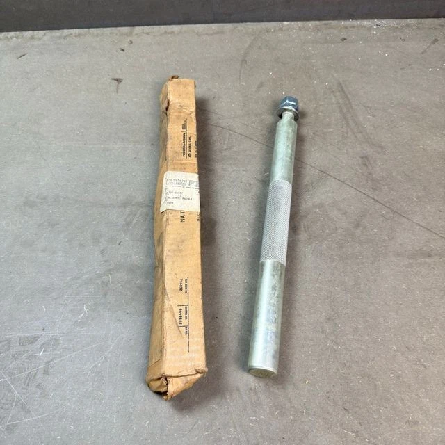 Mango de instalación Cummins NTC-400 Big Cam 1 3 sellos AM General MA326-21307  Foto 1 de 1