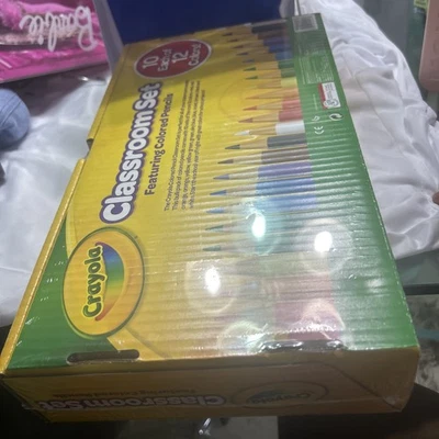 Crayola класс комплект цветные карандаши художественные принадлежности 120 штук новый - Изображение 1 из 2