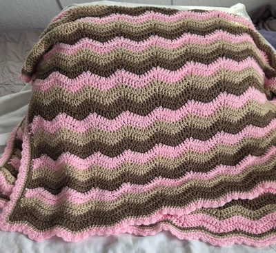 Pink Tan Brown Crochet Cotton Baby Girl Toddler Lap Throw Blanket Chevron 41x50 - Image 1 of 4