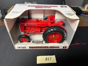 ERTL INTERNATIONAL 600 DIESEL 1/16 SCALE DIECAST TRACTOR A47 - Picture 1 of 4