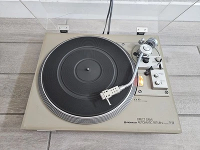 Tocadiscos de retorno automático de accionamiento directo Pioneer PL-518 de colección - Hecho en Japón Foto 1 de 4