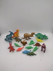 Vintage 1980s Dinosaur Toy Figures lot Fast Shipping  - Picture 1 of 3