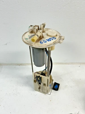 Nissan Armada e Infiniti QX56 2004-06 bomba de combustible unidad de envío transmisor de nivel de flotador Foto 1 de 4