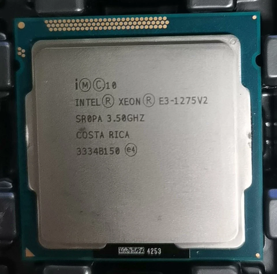 Procesador CPU Intel Xeon E3-1275 V2 4 núcleos 88-77W LGA1155 3,50 GHZ Foto 1 de 1