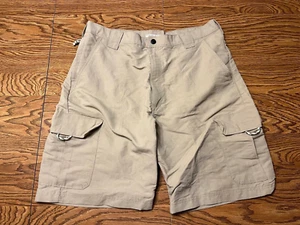 Wrangler Nylon Khaki Cargo Shorts - size 36 - tan - Picture 1 of 4