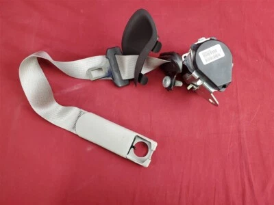 Cinturón de seguridad para conductores Chevrolet Corvette 2007-2008 cupé (titanio ligero) 15827578 Foto 1 de 4