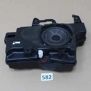 Altavoz subwoofer trasero audio Lexus GX470 2003-2009 OEM Mark Levinson 86150-0W030 - Imagen 1 de 7