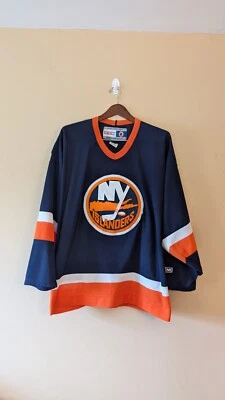 Vintage NHL CCM New York Islanders Navy Blue Retro Jersey Size Adult Large Blank - Image 1 of 4