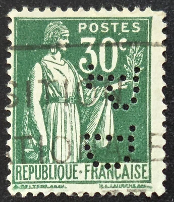 Francia - 1932 Scott #264 - Paz con rama de olivo - "PD" PERFIN - Sello Foto 1 de 3