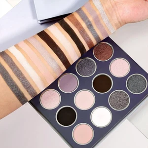 Smokey Grey Eyeshadow Palette, Black Gray Smoky Eye Shadow Pallet Goth Halloween - Picture 1 of 12