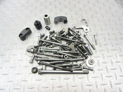 Honda CTX700 CTX700N 2014 14-17 tuercas diversas tornillos pernos herrajes Foto 1 de 4