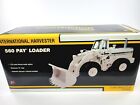 International IH 560 Pay Loader - White First Gear 1:25 Scale Model #49-0108 New