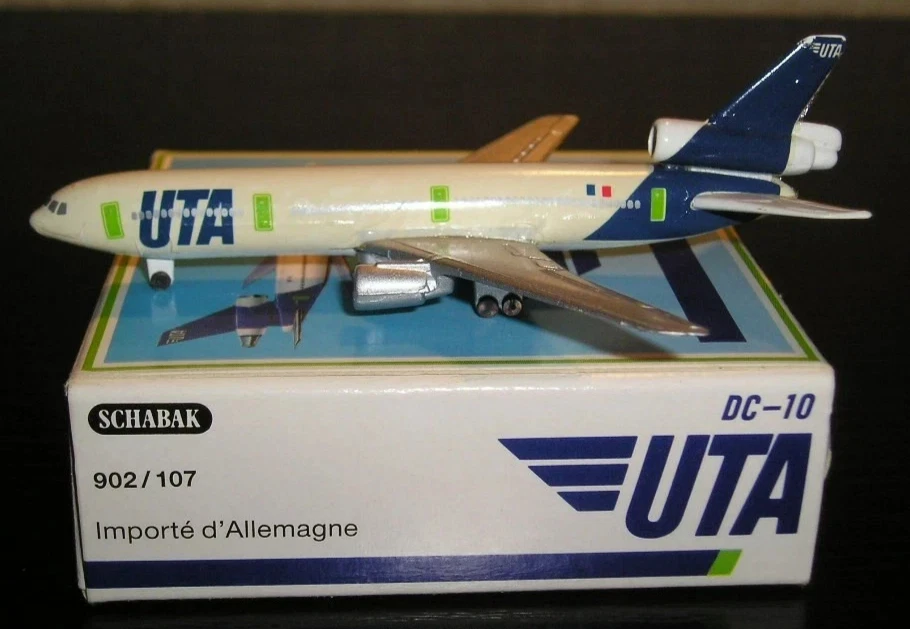 UTA Airlines. DC-10-30. Schabak # 902/107 escala 1:600.  Modelo en caja. Foto 1 de 1
