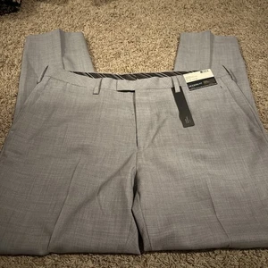 Neu Louis Raphael Herren 40 x 32 Hose grau 100 % Wolle moderne Passform flache Vorderseite neu mit Etikett - Bild 1 von 6
