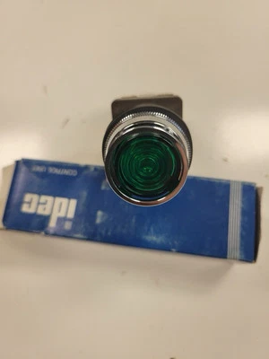 NEW IDEC ALN1F820G PUSHBUTTON CONTROL UNIT 100/110V Primary 18V Lamp 8032T0 - Image 1 of 4