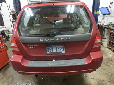 Panel de moldura de puerta FORESTER 2005, trasero 9868287 Foto 1 de 4