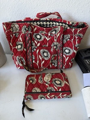 Vera Bradley Deco Daisy Tote Bag Red Black White Floral Purse W Matching Wallet - Image 1 of 4