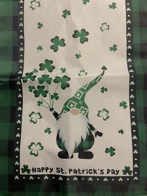 ST. PATRICK’S DAY GNOME TABLE RUNNER - Image 1 of 2