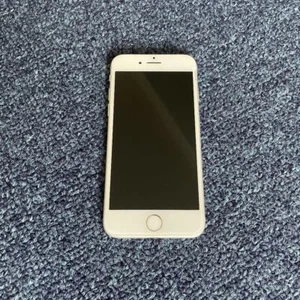 Iphone 7 Silver 128 Gb Docomo - Afbeelding 1 van 2