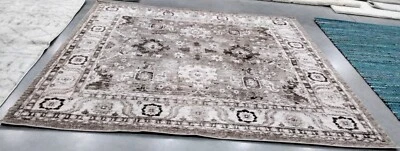 Alfombra de manchas trasera cuadrada TAUPE 9' X 9', precio reducido 1172755029 VTH214T-9SQ Foto 1 de 4