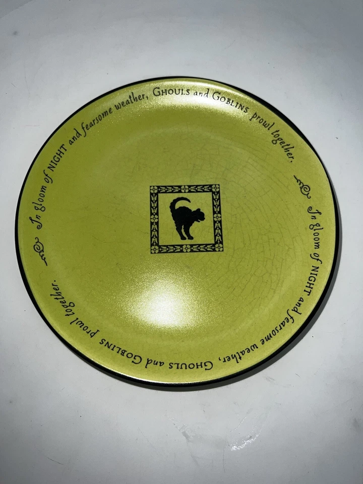 Hallmark WITCH WARE 7" Dessert Plate Halloween Green Cat C2U - Image 1 of 4
