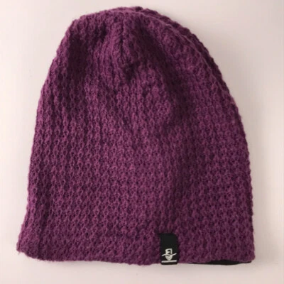 Forbusite Slouch Winter Hat Purple Lilac With Black Lining Foto 1 de 4