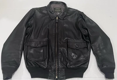 Chaqueta de vuelo de bombardero de cuero de cabra Sporty’s Pilot Shop marrón oscuro talla L (46) Foto 1 de 4