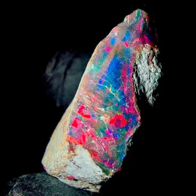 Black Opal gemstone, Ethiopian Fire opal raw, Natural opal rough 26 Ct 25x18 mm - Image 1 of 4