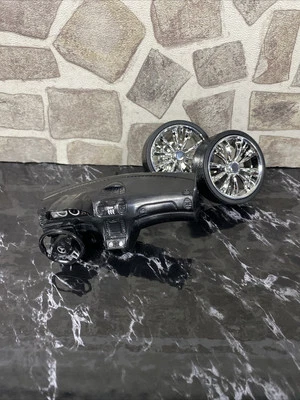 1:18 MotorMax SL65 AMG Dashboard & Streering Wheel For Parts READ - Image 1 of 4