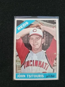 Lote de 2 tarjetas de béisbol Topps 1966 John Tsitouris Jim Pagliaroni - Imagen 1 de 4