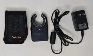 Veinlite LEDX Erwachsene Transilluminator Venensucher Ladegerät & Etui - Bild 1 von 9