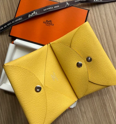 NUEVO HERMES Calvi Duo Epsom Cuero Amarillo Mango Tarjeta Monedero Portamonedas Foto 1 de 4