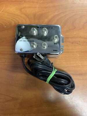 Archer 15-1119 4 Channel UHF/VHF/CATV/FM Distribution Amplifier 50-400 MHz S2C4 - Image 1 of 2