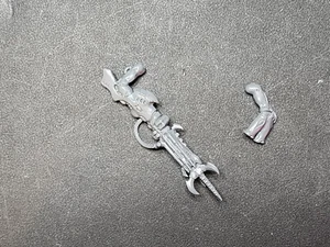 Warhammer 40k Miniatures Tyranids Hive Guards Impaler Cannon Bits Lot, O56 - Picture 1 of 2
