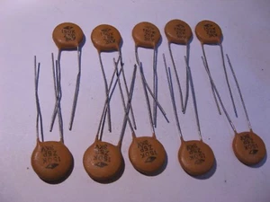 Condensador Disco Cerámico 150pF 3000V 10% Z5P - Nuevo de Lote Antiguo Cantidad 10 - Imagen 1 de 2