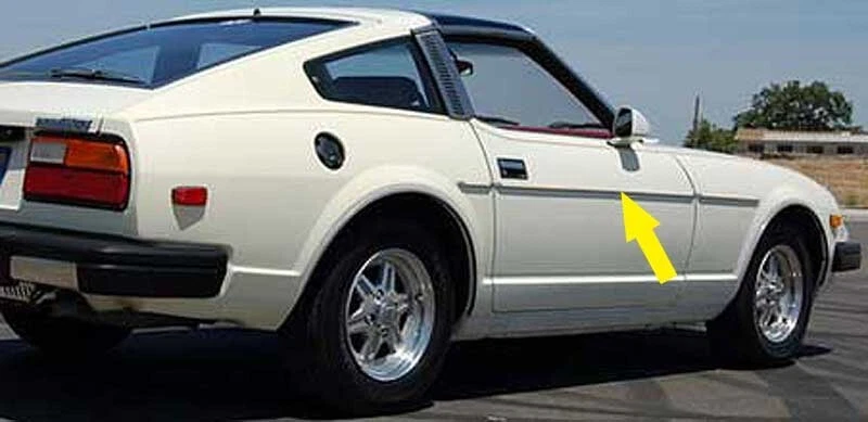 Moldura de puerta de goma blanca para coche Datsun Z rollo de 15 pies Foto 1 de 4