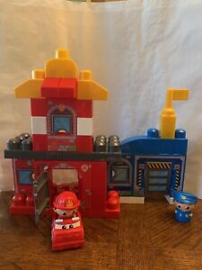 Mega Bloks First Builders Rescue Squad Blocks Firefighter Fisher Price Used 40pc