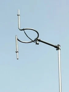 Antena polarizada circular de transmisión FM 87,5-108 MHz 3 kW 3000 W - Imagen 1 de 3