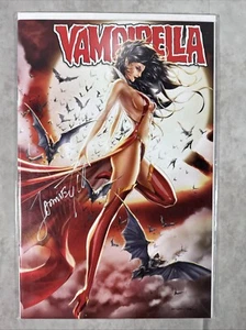 Vampirella #25 Dynamite Comics Variante Blood Trade Casi Nuevo Certificado de Autenticidad Firmado por Tyndall - Imagen 1 de 8