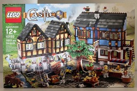 LEGO Castle: Medieval Market Village (10193)