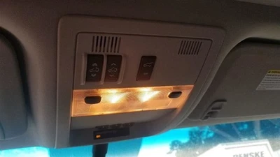 14 CADILLAC ESCALADE ESV CONSOLA TECHO SUPERIOR GRIS CON OPCIÓN TECHO CORREDIZO Foto 1 de 4