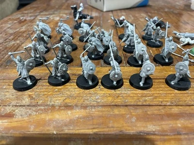 24 Lotr Guerreros de Rohan Oop +4 Minas Tirith. Raro Señor de los Anillos Foto 1 de 4
