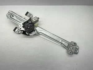 ♻️14-19 SIERRA 1500 PICKUP Crew Cab Rear Passenger Window Regulator AB03-427 - Picture 1 of 4