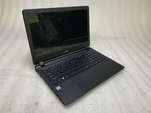 Acer Aspire ES1-572 15" Core i3-7100U 2.4GHz 6GB RAM 1TB HDD NO OS Poor - Bild 1 von 9