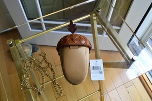 Kate Spade KL918 3d Acorn Crossbody - Picture 1 of 12