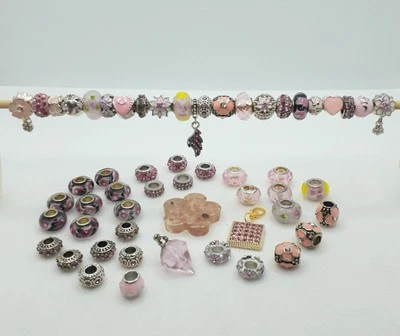 Lote Mixto Rosa 55 Piezas Vidrio y Aleación Metal Estrás Euro. Cuentas/dijes/colgantes Foto 1 de 4