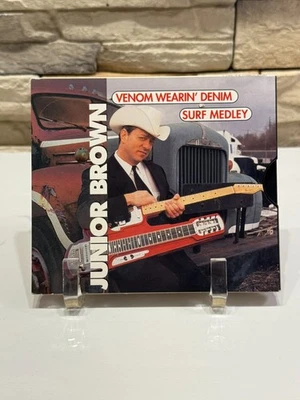 Venom Wearin’ Denim Surf Medley by Junior Brown 1996 Carboard Sleeve Used CD — 第 1/4 张图片