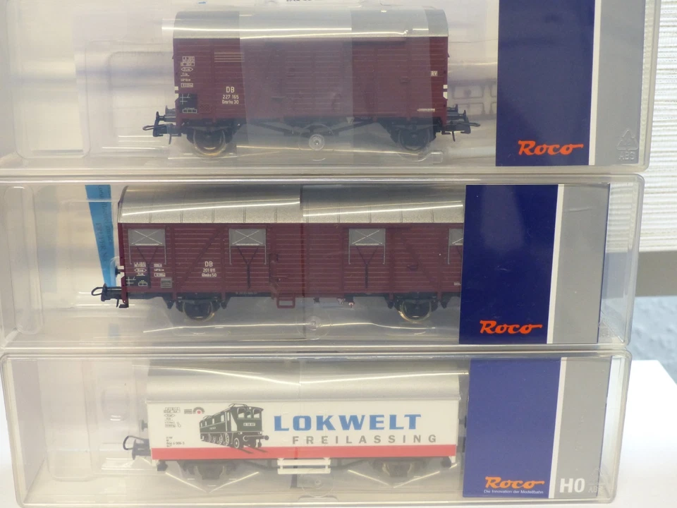 Roco "Freilassing" & 2 Güterwagen - Bild 1 von 1