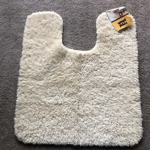 Saf-T-Soft Royal Plush Bathroom Toilet Rug Vintage Deadstock Cream Shag NEW! 80s - Picture 1 of 7