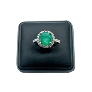 18K White Gold & Zambian Emerald & Diamond Cluster Ring 2.05 Carats - Picture 1 of 5